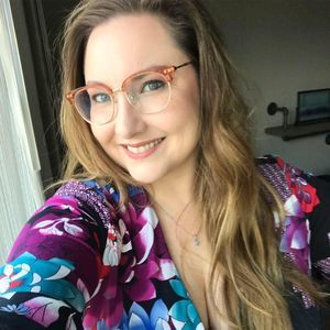 Meet your Posher, Rebekah